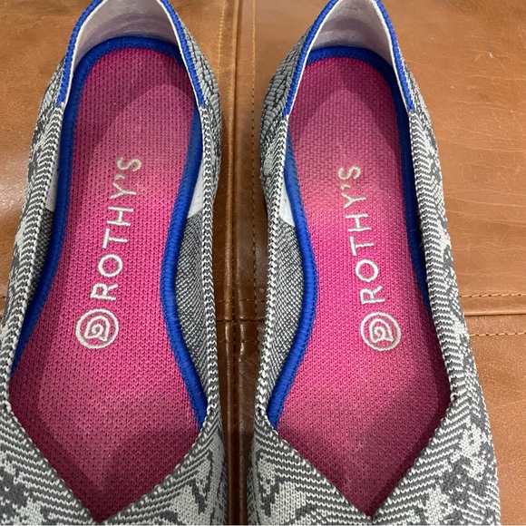 ROTHY’S The Flat Retired Color Grey Stone Snake Print Classic Round Toe Size 7.5 - Picture 5 of 5